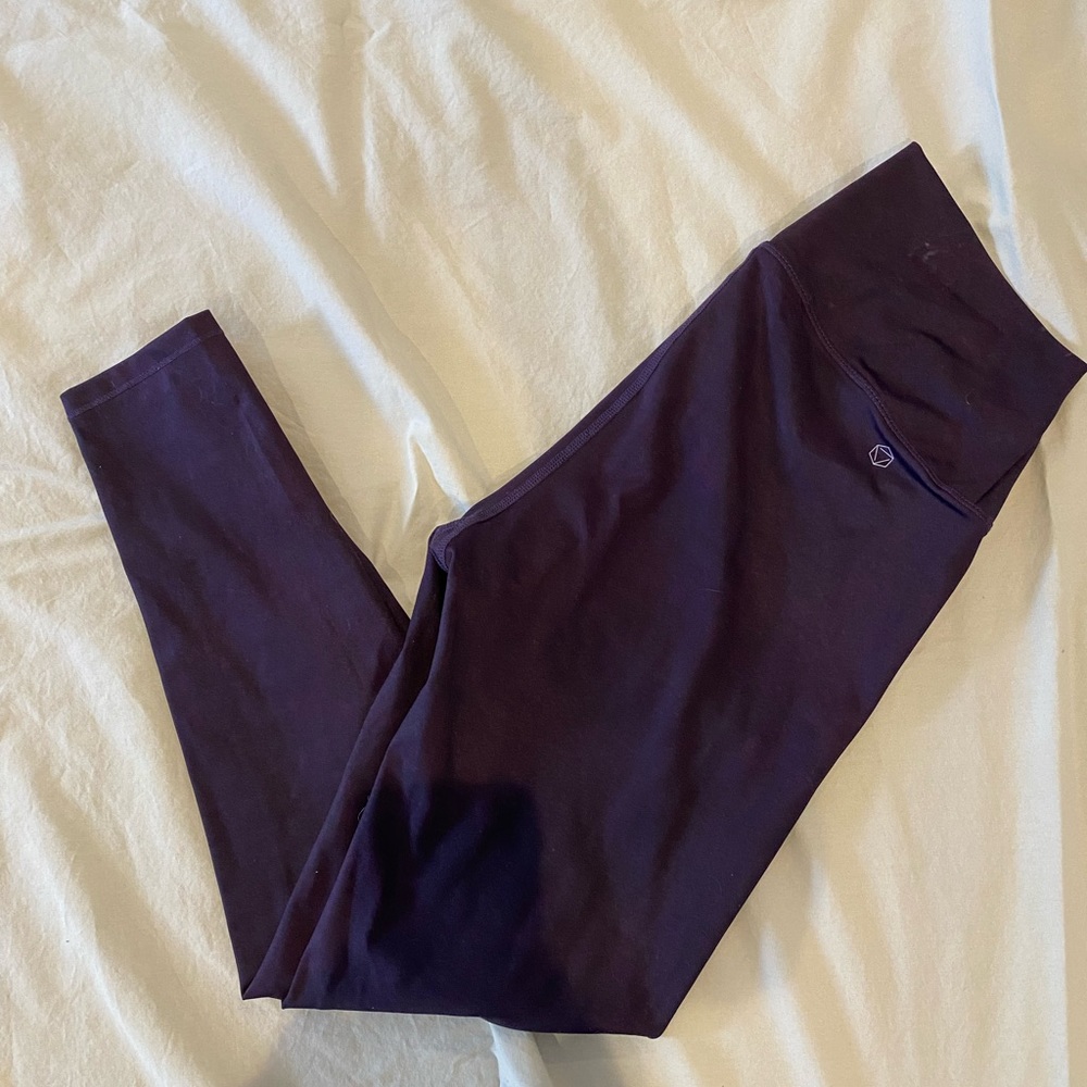 AR-33 Dark Purple Leggings-Size L